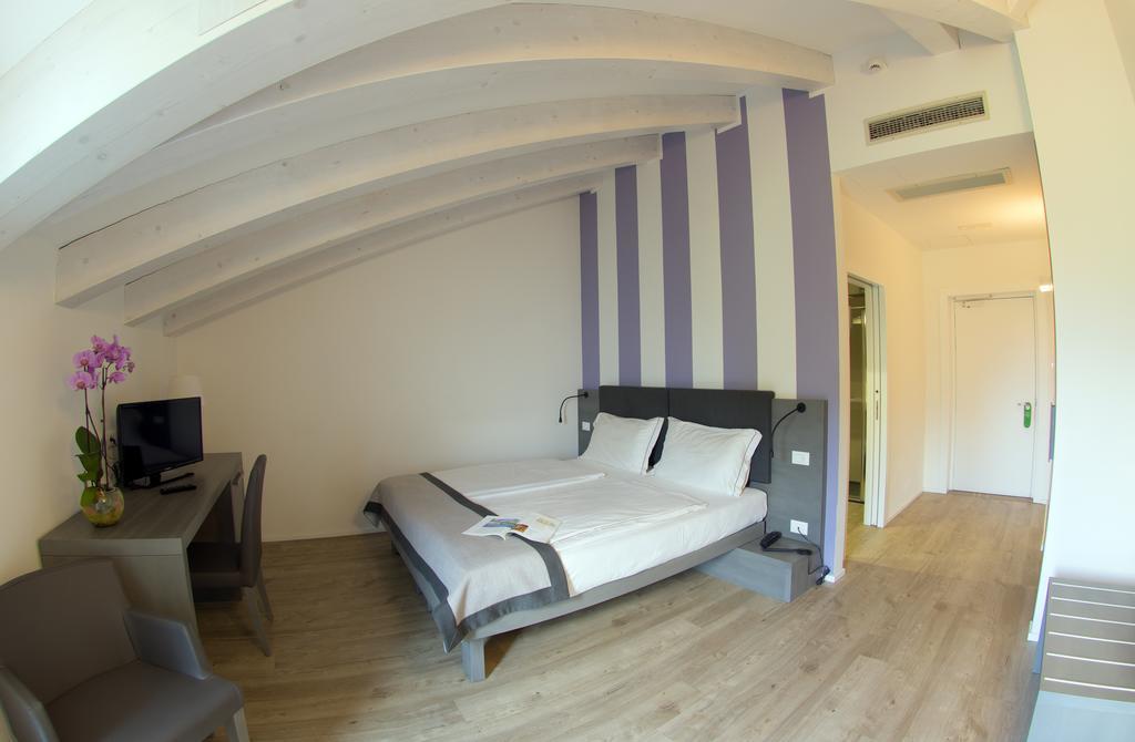 Hotel Bavaria Левико-Терме Экстерьер фото