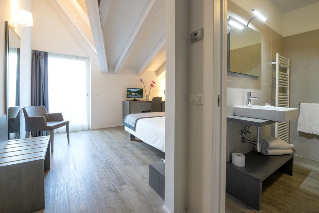 Hotel Bavaria Левико-Терме Экстерьер фото